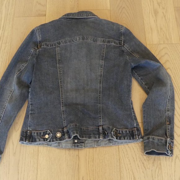 Contrast Vintage Blue Medium Denim Jacket - Picture 5 of 5